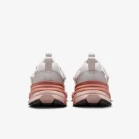 Nike V2K Run GORE-TEX женская Waterproof Кроссовки цвет серый