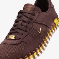Nike J Force 1 Low LX SP женская Кроссовки цвет коричневый