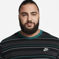 Nike Sportswear чоловічі футболка колір чорний