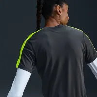 Nike Dri-FIT Academy женская Short-Sleeve Soccer Top цвет серый