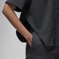 Nike Jordan жіноча Woven Crop Top колір чорний