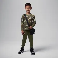 Nike Jordan Brooklyn Essentials Toddler Camo Long Sleeve Top цвет зеленый