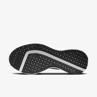 Nike Interact Run жіноча Road Running Кросівки колір чорний