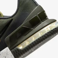 Nike Air Max Alpha Trainer 6 чоловічі для тренування Кросівки колір зелений