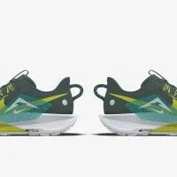 Nike Pegasus Trail 5 By You Custom Trail Running Кросівки різнокольорові