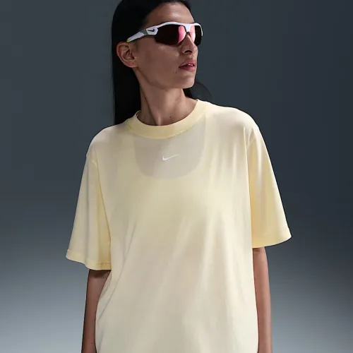 Nike Sportswear Essential женская футболка цвет коричневый