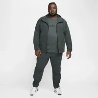 Nike Unlimited мужские Water-Repellent Hooded Versatile Куртка цвет зеленый
