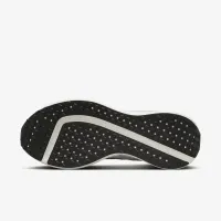 Nike Interact Run SE чоловічі Road Running Кросівки колір білий