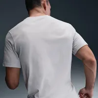 Nike чоловічі Dri-FIT Running футболка колір сірий
