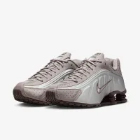 Nike Shox R4 чоловічі Кросівки колір сірий