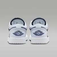 Nike Air Jordan 1 Low SE жіноча Кросівки колір сірий