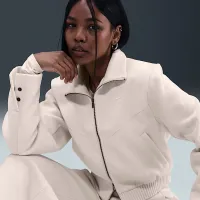 Nike Sportswear Windrunner женская Tailoцвет красный Куртка цвет коричневый