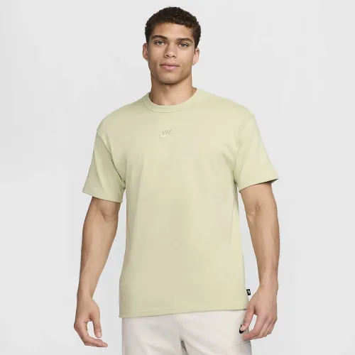 Nike Sportswear Premium Essentials чоловічі футболка колір зелений