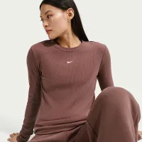 Nike Sportswear женская Tight Long-Sleeve Ribbed футболка цвет фиолетовый