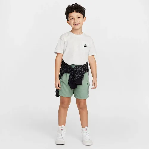 Nike Sportswear Little дитячі Pocket футболка and French Terry шорти комплект колір зелений
