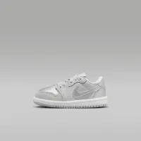 Nike Jordan 1 Retro Low 