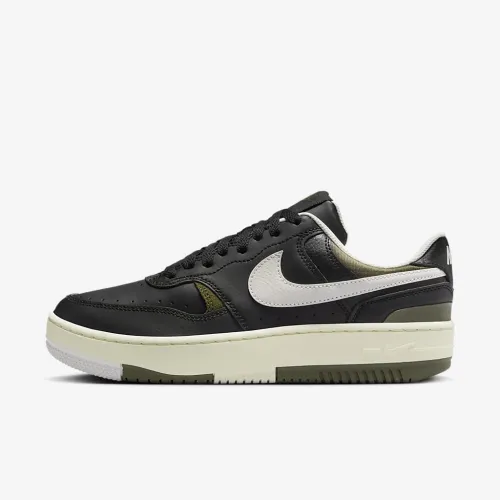 Nike Gamma Force жіноча Кросівки колір чорний