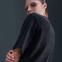 Nike женская баскетбольные футболка цвет черный