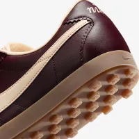Nike Astrograbber Leather женская Кроссовки цвет красный