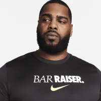 Nike Dri-FIT чоловічі Fitness футболка колір чорний