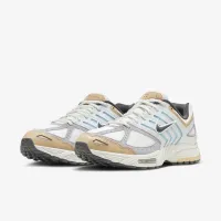 Nike Air Pegasus 2005 чоловічі Кросівки колір білий
