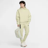 Nike Elemental Premium Fanny Pack (8L) колір зелений