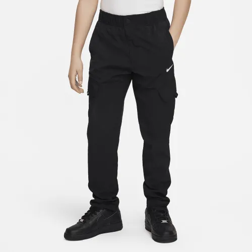 Nike Outdoor Play Big дитячі Woven Cargo Pants колір чорний