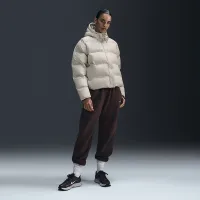 Nike Sportswear Metro Puffer женская Therma-FIT Loose Hooded Куртка цвет коричневый