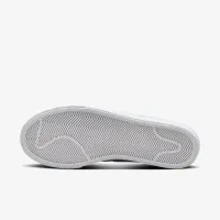 Nike Blazer Low Platform жіноча Кросівки колір білий
