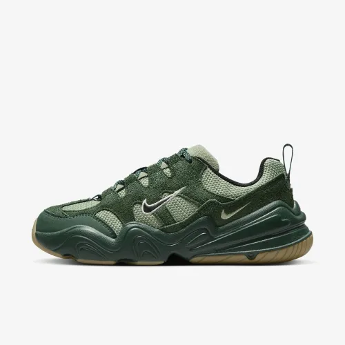 Nike Tech Hera жіноча Кросівки колір зелений
