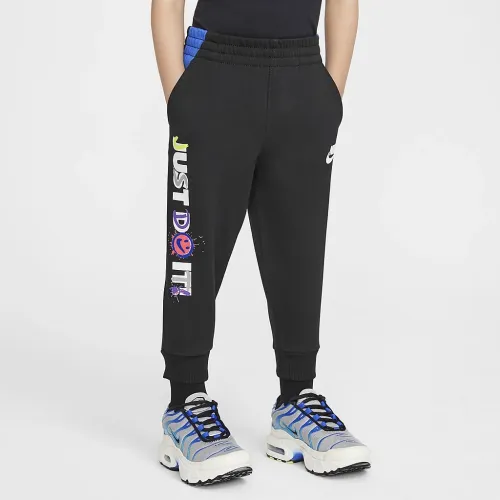 Nike Sportswear 