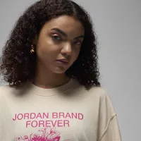 Nike Jordan женская оверсайз Graphic футболка цвет коричневый