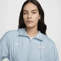 USMNT Essential Repel жіноча Nike Soccer Woven Hooded Куртка блакитний