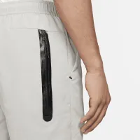 Nike Sportswear Tech Essentials чоловічі lined Commuter Pants колір сірий