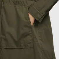 Nike Every Stitch Consideцвет красный женская Shop Coat цвет зеленый