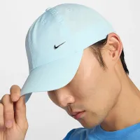 Nike Dri-FIT Club Unstructuколір червоний Metal Swoosh Cap блакитний