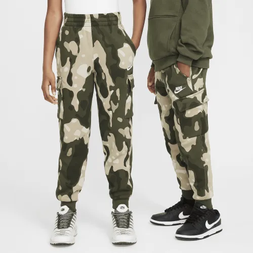 Nike Sportswear Club Fleece Big детские Camo Cargo Pants цвет зеленый