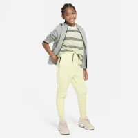 Nike Sportswear Tech Fleece Big детские (Girls') Joggers цвет зеленый