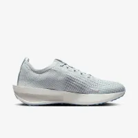 Nike Interact Run женская Road Running Кроссовки цвет серый