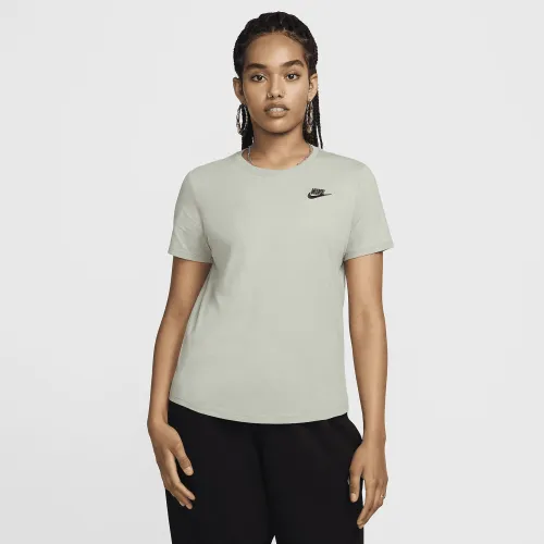 Nike Sportswear Club Essentials жіноча футболка колір зелений