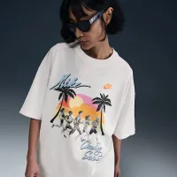 Nike Sportswear Essential жіноча оверсайз футболка колір білий