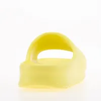 Шлёпанцы Lacoste Serve Slide 745CFA0005-AA5 - żółte