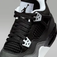 Nike Air Jordan 4 Retro 