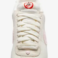 Nike Cortez жіноча Кросівки колір білий
