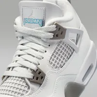 Nike Air Jordan 4 Retro 