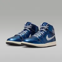 Nike Air Jordan 1 Mid SE женская Кроссовки цвет черный