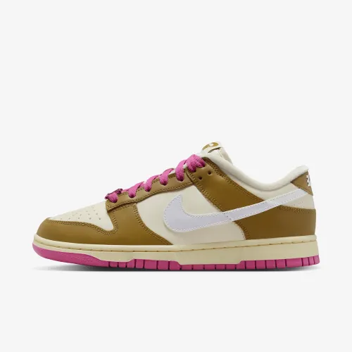Nike Dunk Low SE жіноча Кросівки колір коричневий