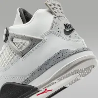 Nike Jordan 4 Retro 
