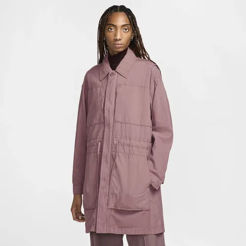 Nike Every Stitch Consideцвет красный женская Shop Coat цвет фиолетовый
