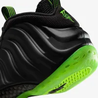 Nike Air Foamposite One чоловічі Кросівки колір чорний
